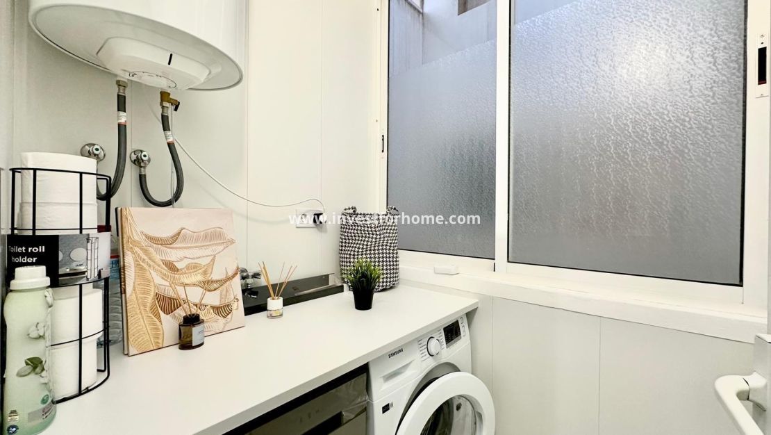 Sale - Bungalow - Orihuela Costa - Playa Flamenca