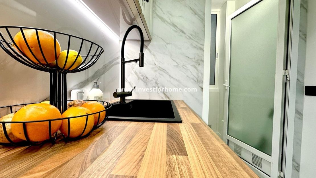 Sale - Bungalow - Orihuela Costa - Playa Flamenca