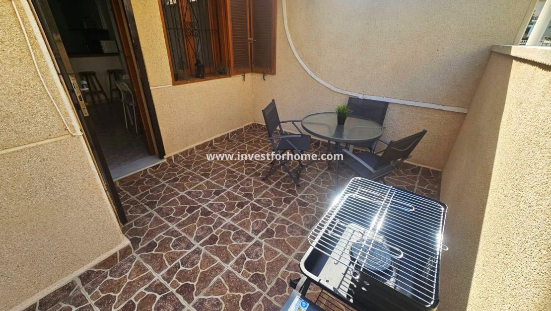 Sale - Bungalow - Orihuela Costa - Playa Flamenca