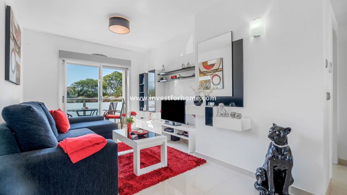 Sale - Bungalow - Orihuela Costa - Punta Prima