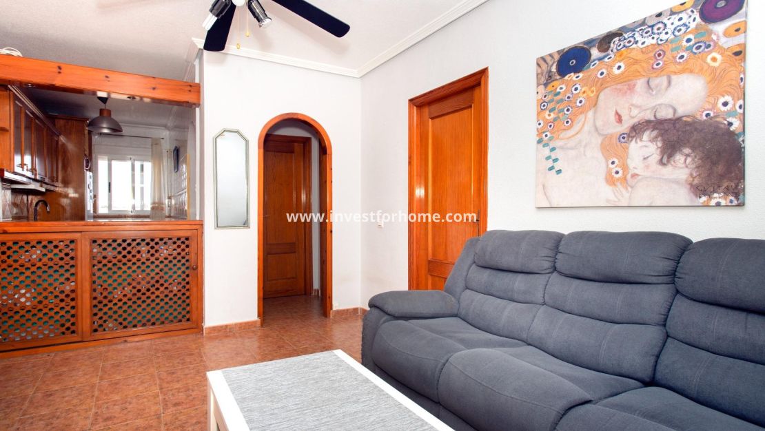 Sale - Bungalow - Orihuela Costa - Punta Prima