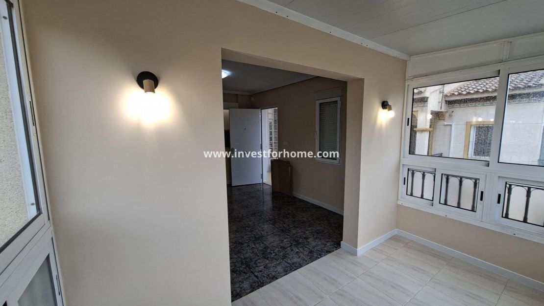 Sale - Bungalow - Orihuela Costa - Punta Prima