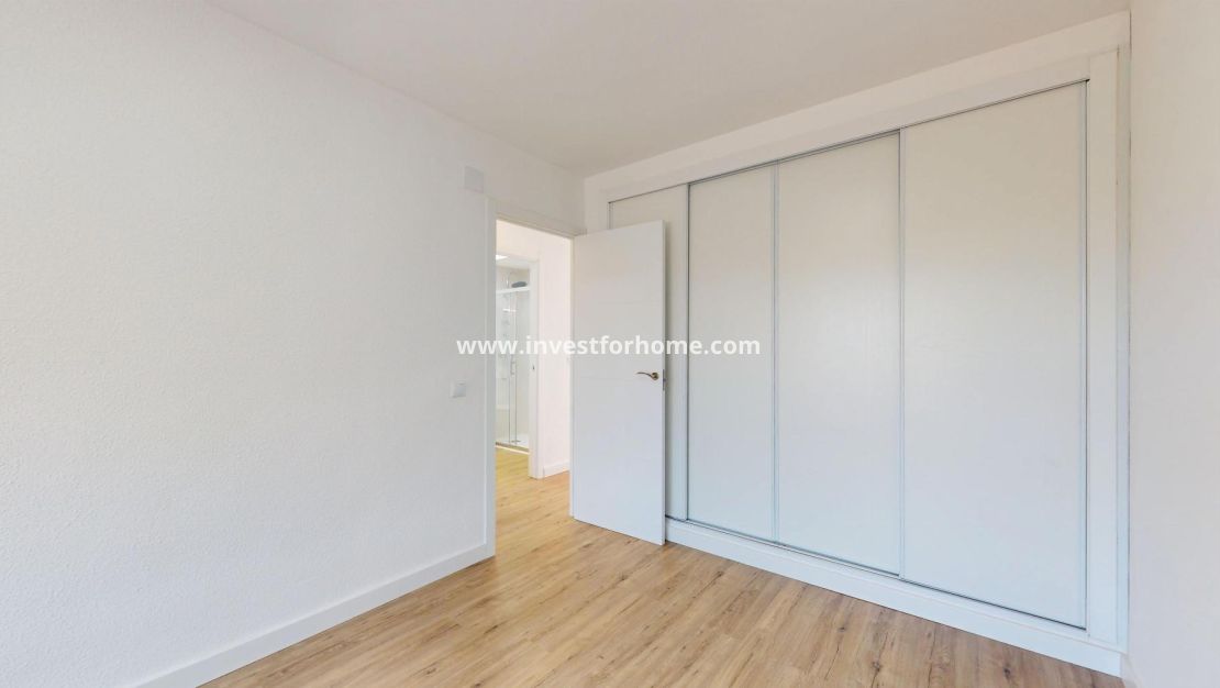 Sale - Bungalow - Orihuela Costa - Villamartín