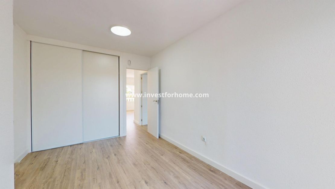 Sale - Bungalow - Orihuela Costa - Villamartín