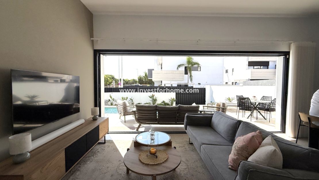 Sale - Bungalow - Pilar de la Horadada - Costa Blanca