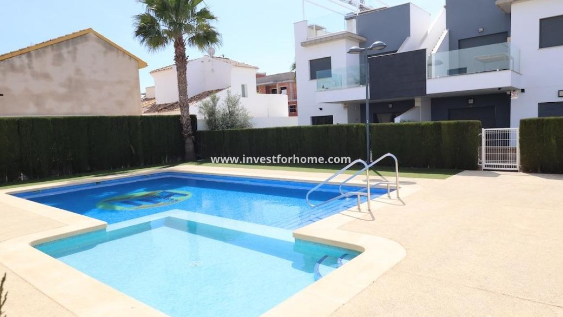 Sale - Bungalow - Pilar de la Horadada - Costa Blanca