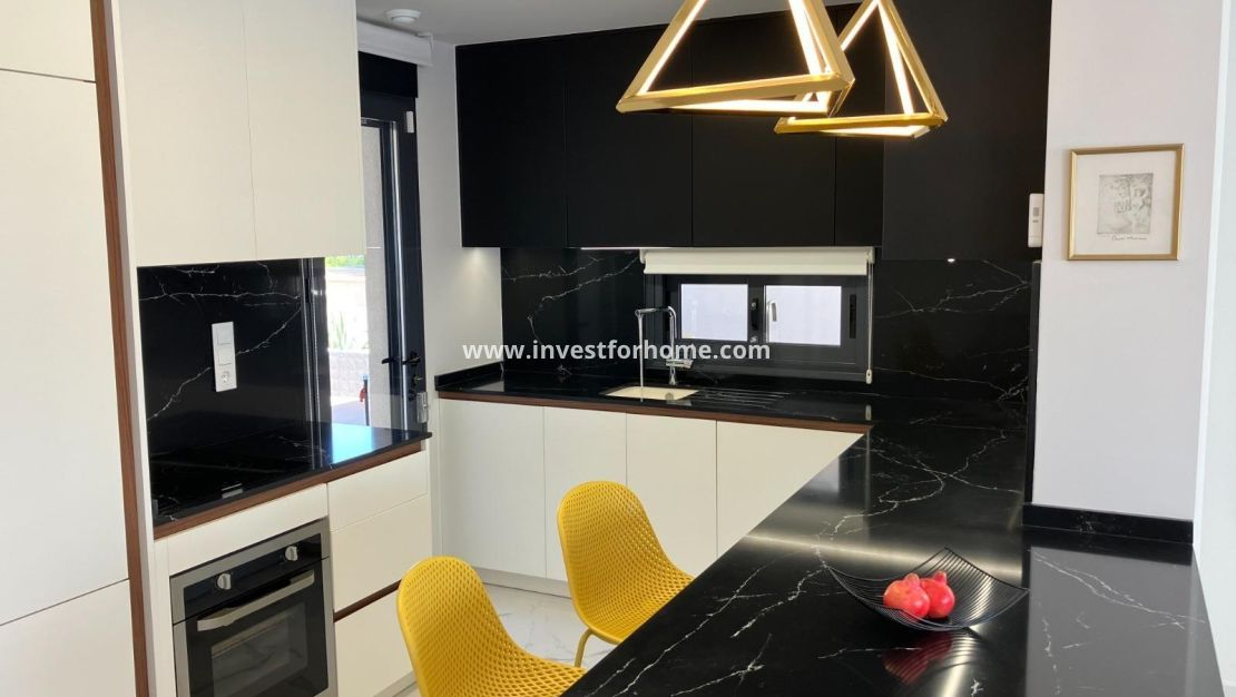 Sale - Bungalow - San Miguel de Salinas - Las Colinas