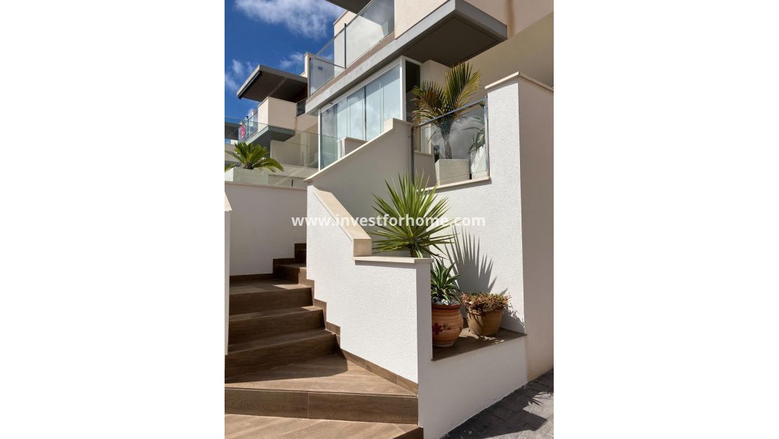 Sale - Bungalow - San Miguel de Salinas - Las Colinas