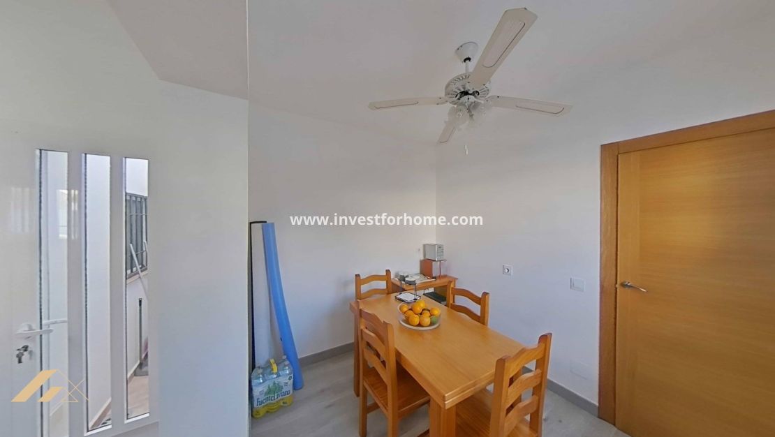 Sale - Bungalow - San Pedro del Pinatar - El Mojón-las Salinas