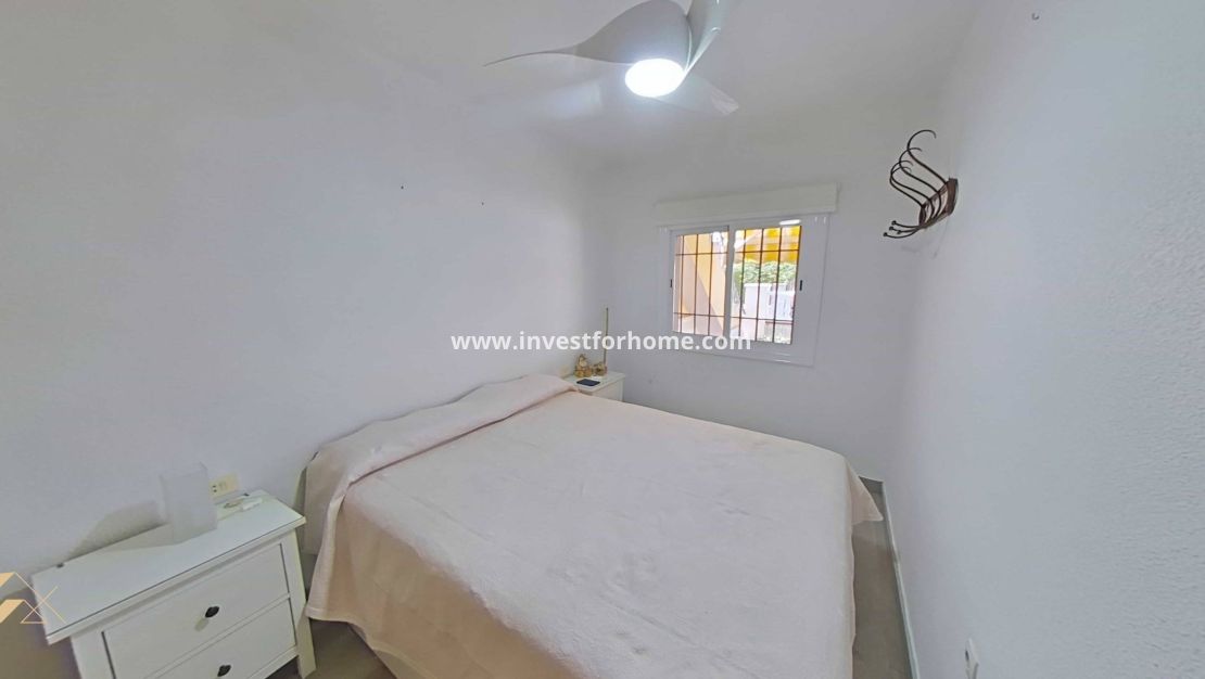 Sale - Bungalow - San Pedro del Pinatar - El Mojón-las Salinas
