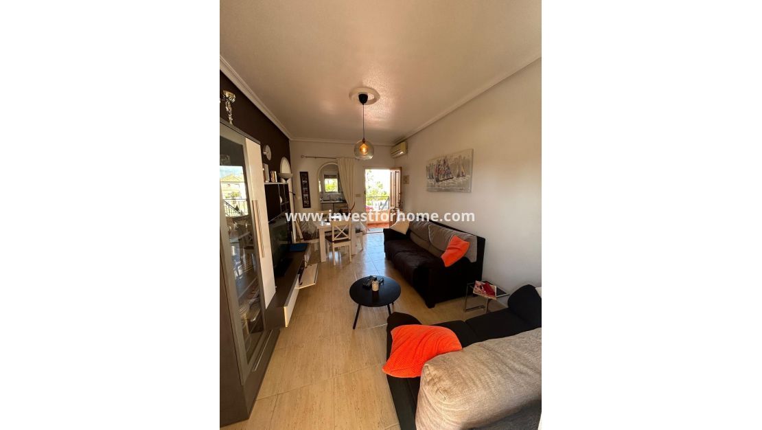 Sale - Bungalow - Torrevieja - aguas nuevas