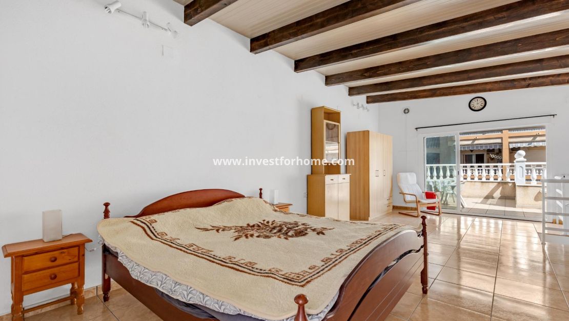 Sale - Bungalow - Torrevieja - Centro