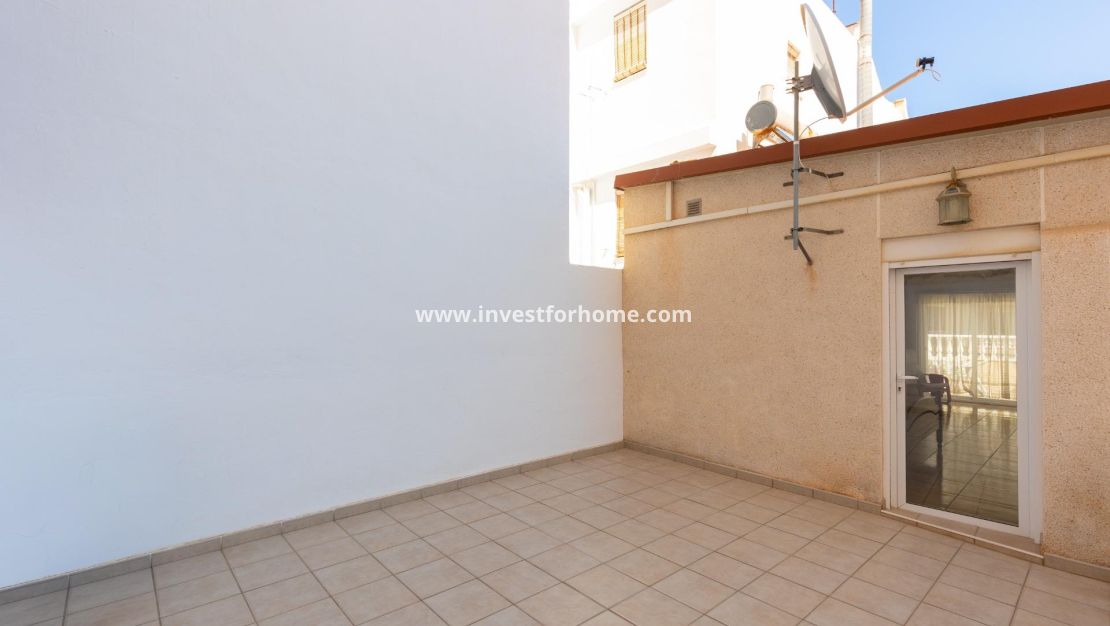 Sale - Bungalow - Torrevieja - Centro