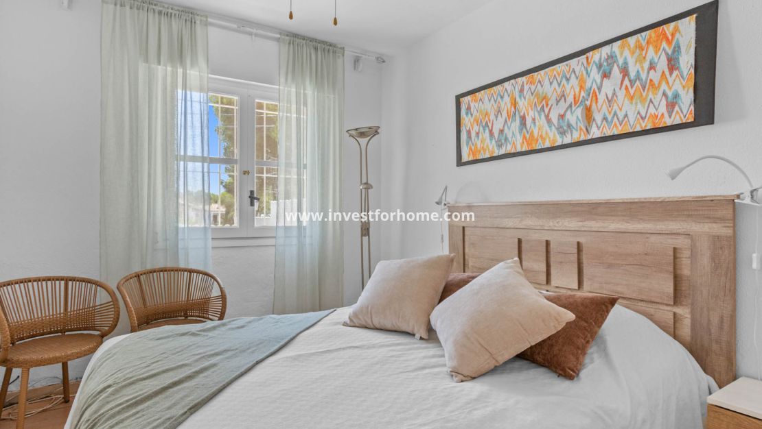 Sale - Bungalow - Torrevieja - Costa Blanca