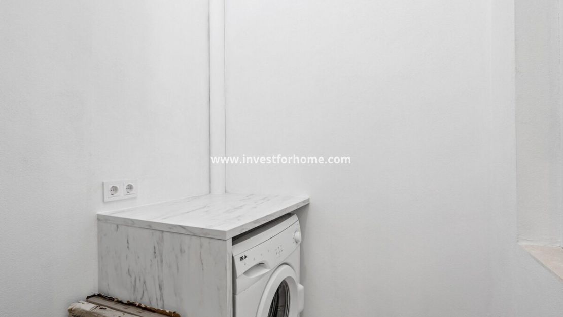 Sale - Bungalow - Torrevieja - Costa Blanca