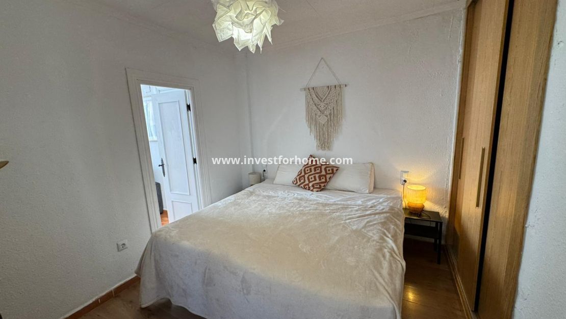 Sale - Bungalow - Torrevieja - Costa Blanca