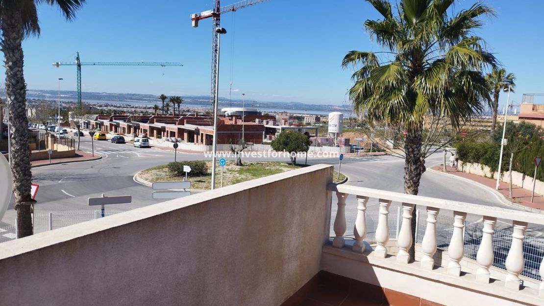 Sale - Bungalow - Torrevieja - Costa Blanca