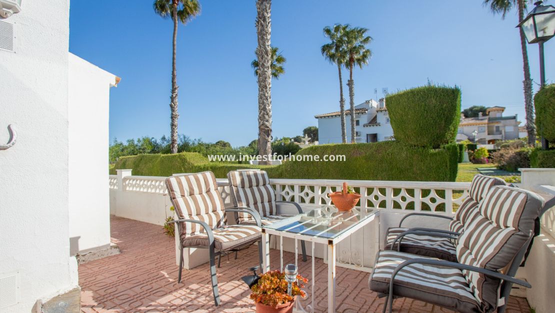 Sale - Bungalow - Torrevieja - Costa Blanca