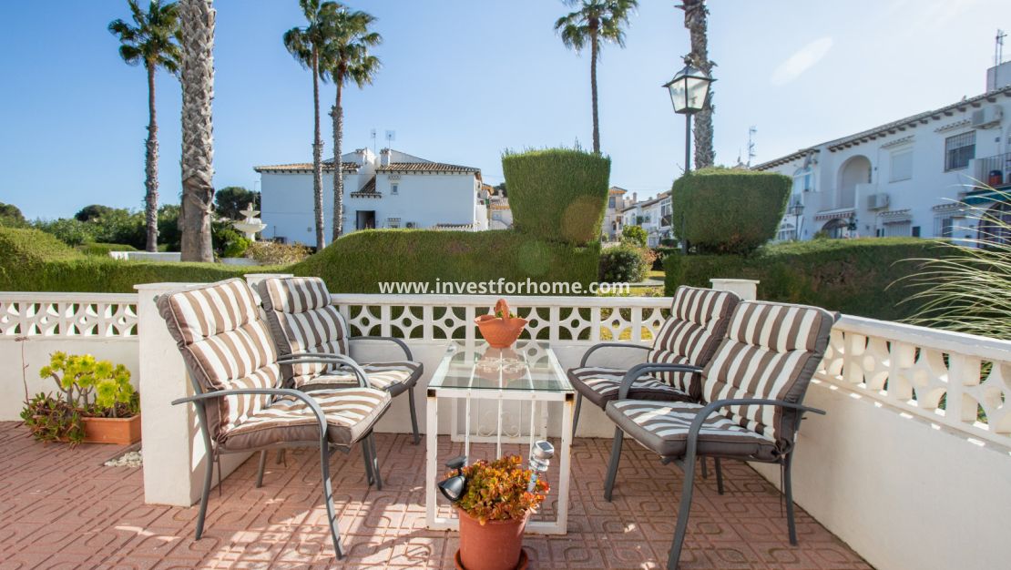 Sale - Bungalow - Torrevieja - Costa Blanca