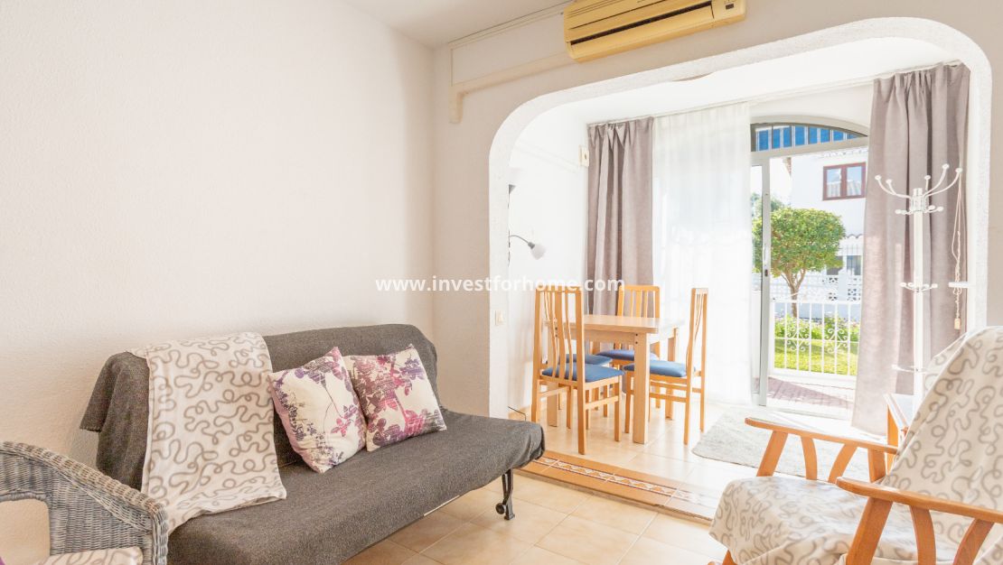 Sale - Bungalow - Torrevieja - Costa Blanca