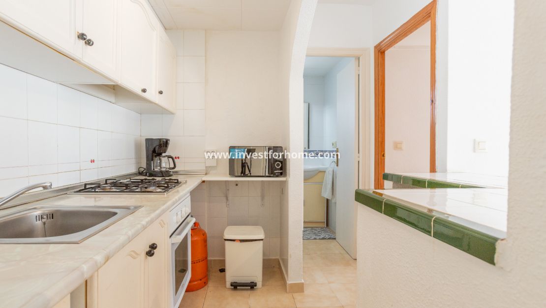 Sale - Bungalow - Torrevieja - Costa Blanca