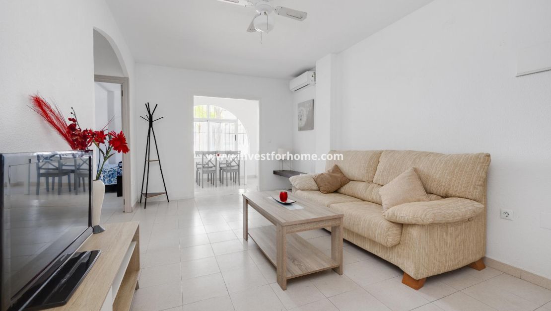 Sale - Bungalow - Torrevieja - Costa Blanca