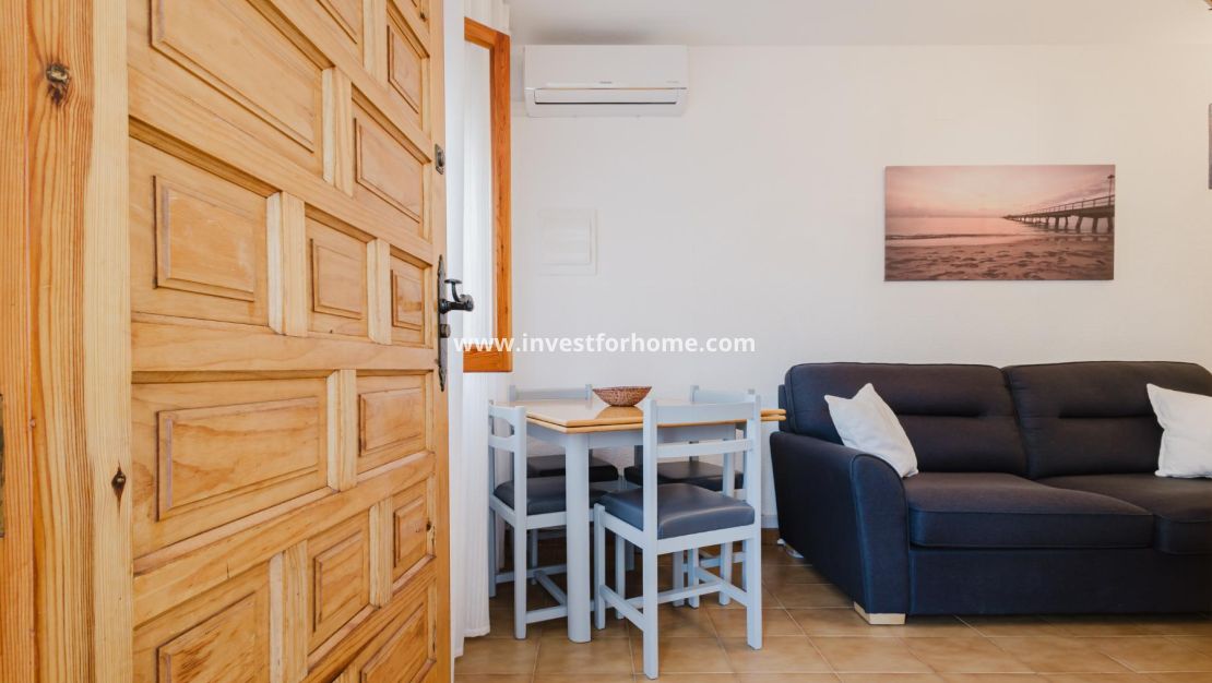 Sale - Bungalow - Torrevieja - El Acequión - Los Náufragos