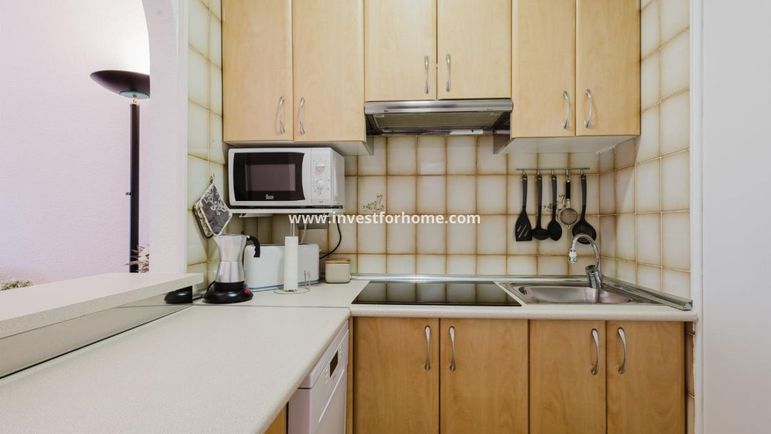 Sale - Bungalow - Torrevieja - El Acequión - Los Náufragos