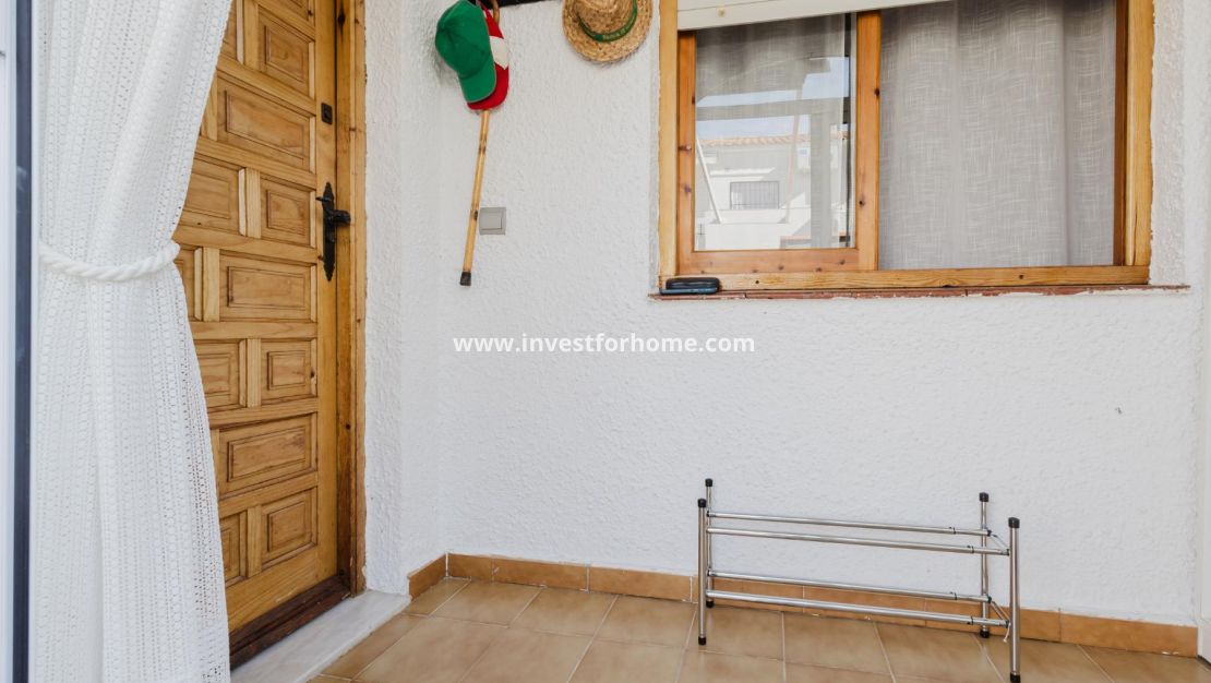 Sale - Bungalow - Torrevieja - El Acequión - Los Náufragos