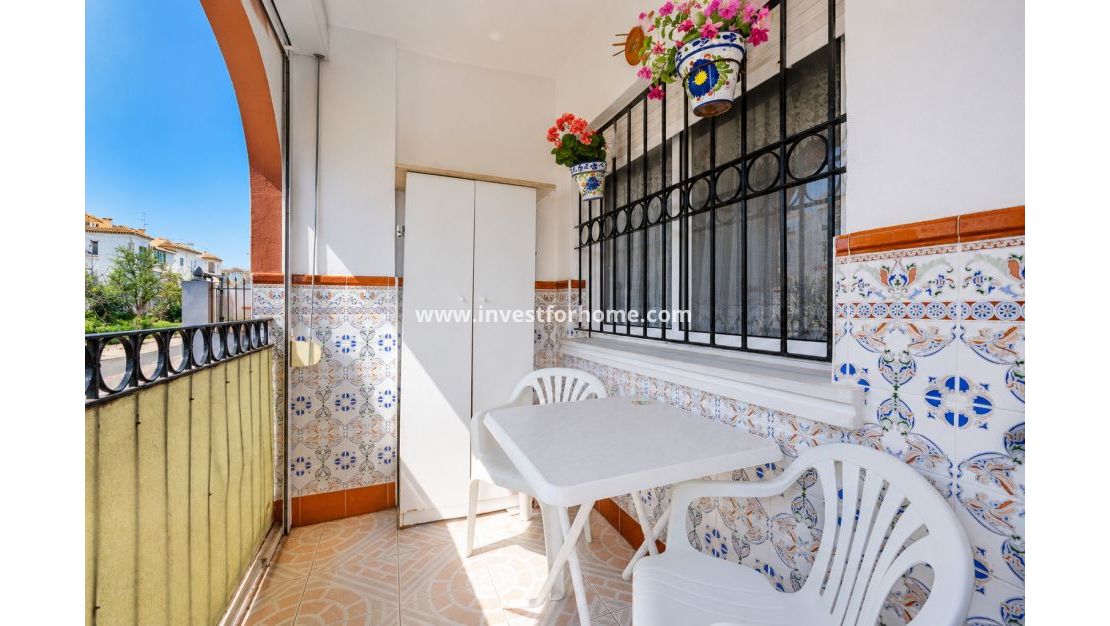Sale - Bungalow - Torrevieja - El Acequión - Los Náufragos