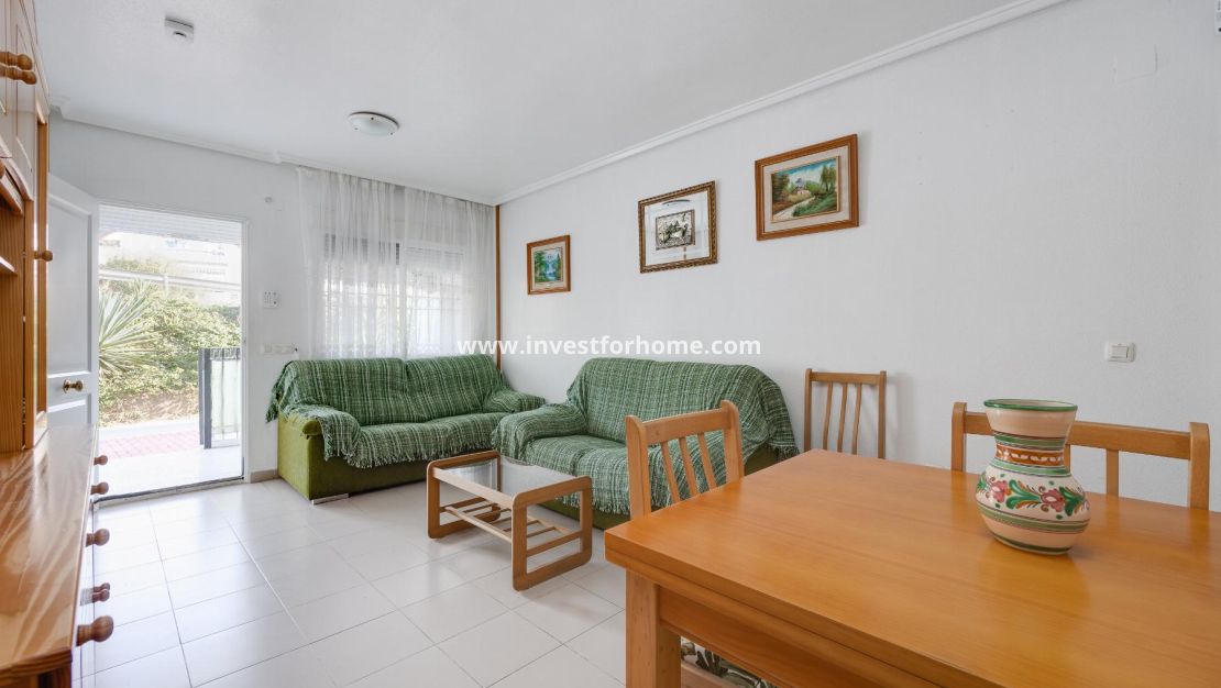 Sale - Bungalow - Torrevieja - El Acequión - Los Náufragos
