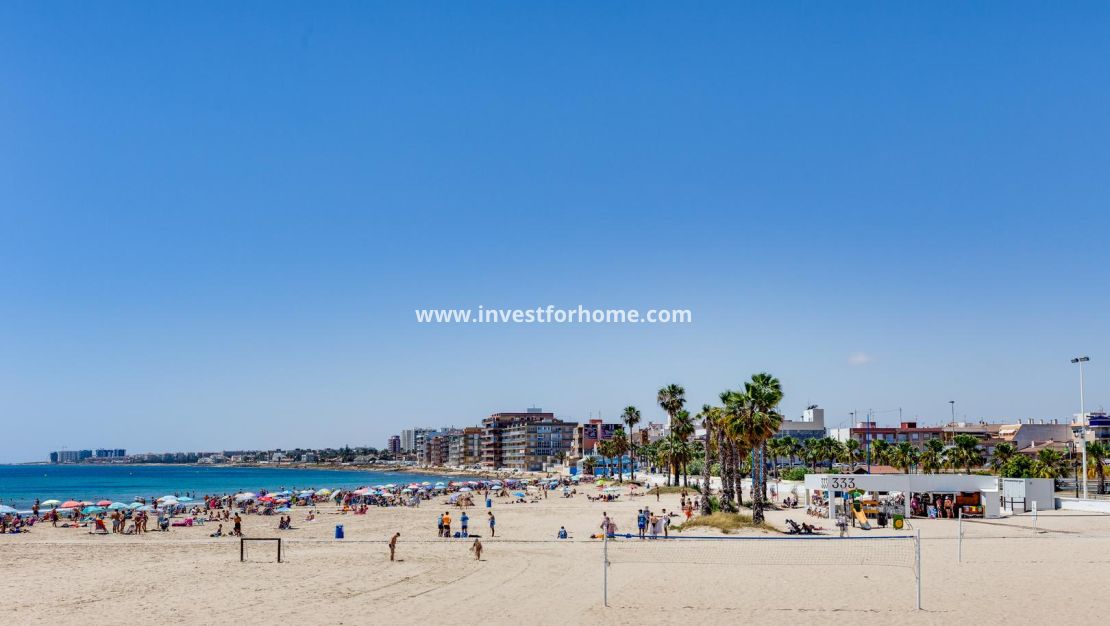Sale - Bungalow - Torrevieja - El Acequión - Los Náufragos