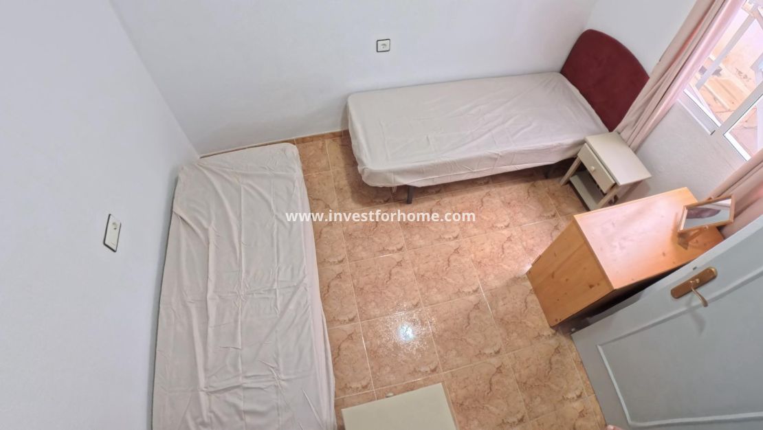 Sale - Bungalow - Torrevieja - El Limonar