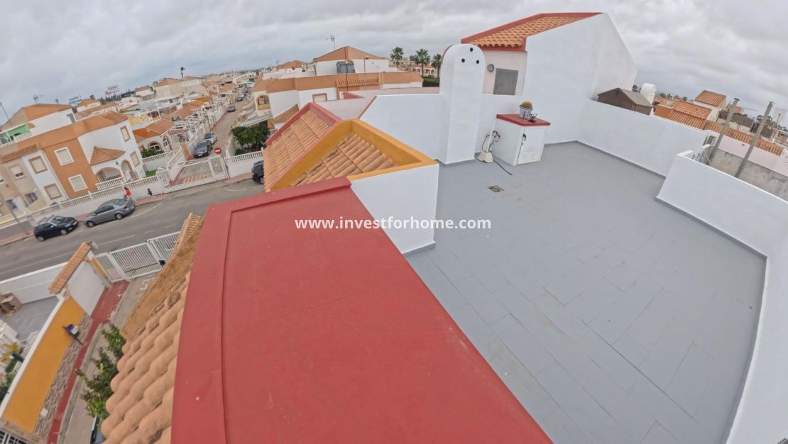 Sale - Bungalow - Torrevieja - El Limonar