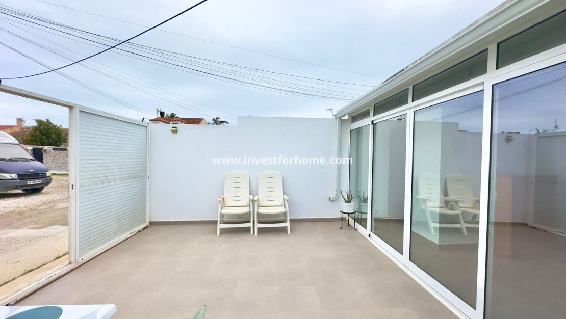 Sale - Bungalow - Torrevieja - El Limonar