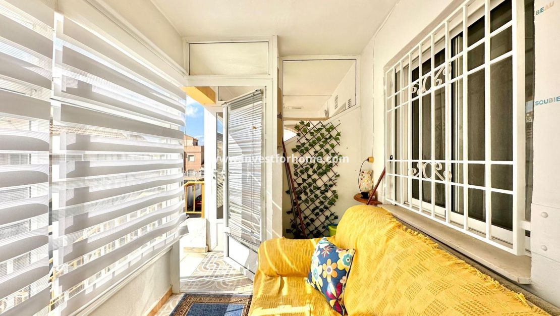 Sale - Bungalow - Torrevieja - El Limonar