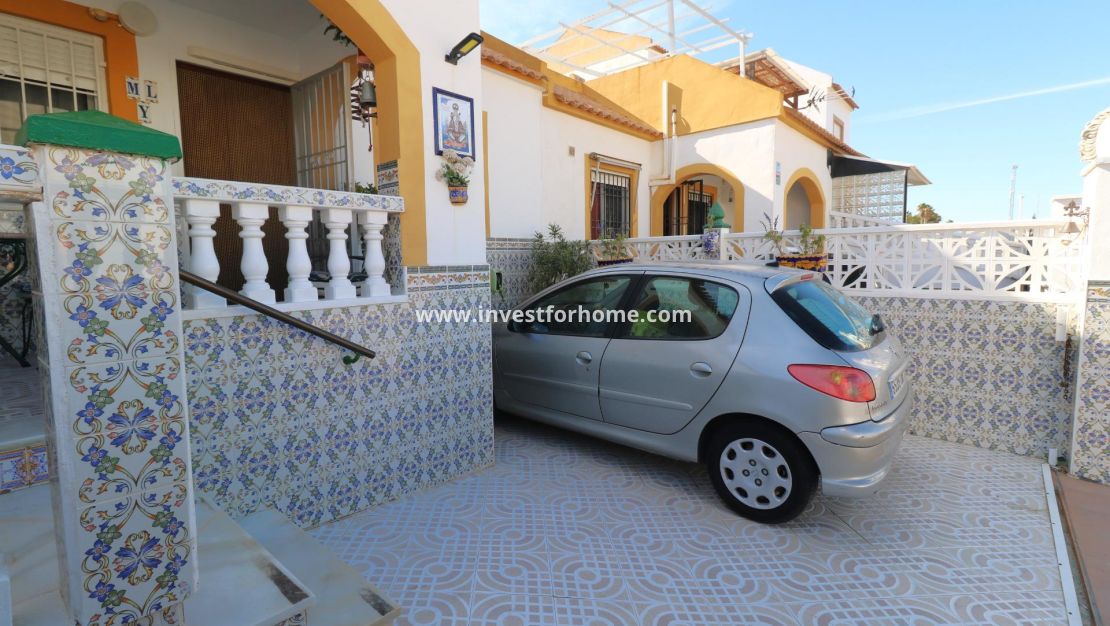 Sale - Bungalow - Torrevieja - El Limonar