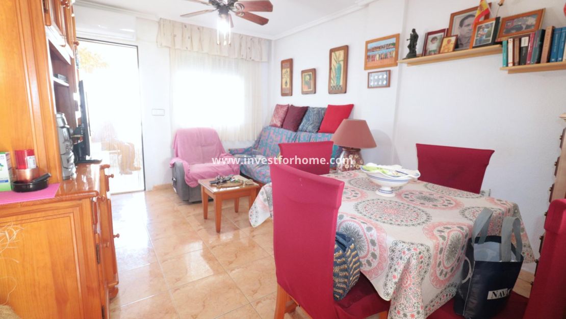 Sale - Bungalow - Torrevieja - El Limonar
