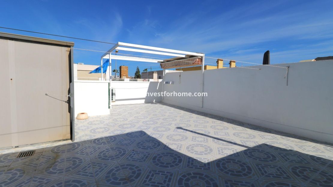 Sale - Bungalow - Torrevieja - El Limonar