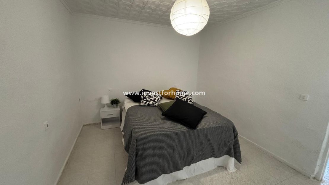 Sale - Bungalow - Torrevieja - La Siesta - El Salado - Torreta