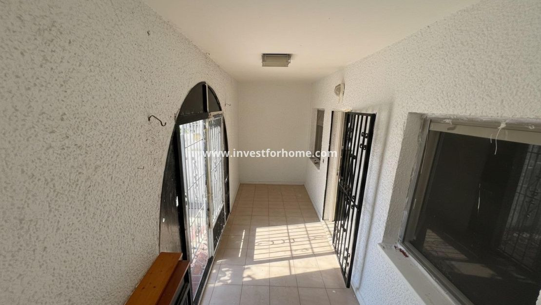Sale - Bungalow - Torrevieja - La Siesta - El Salado - Torreta