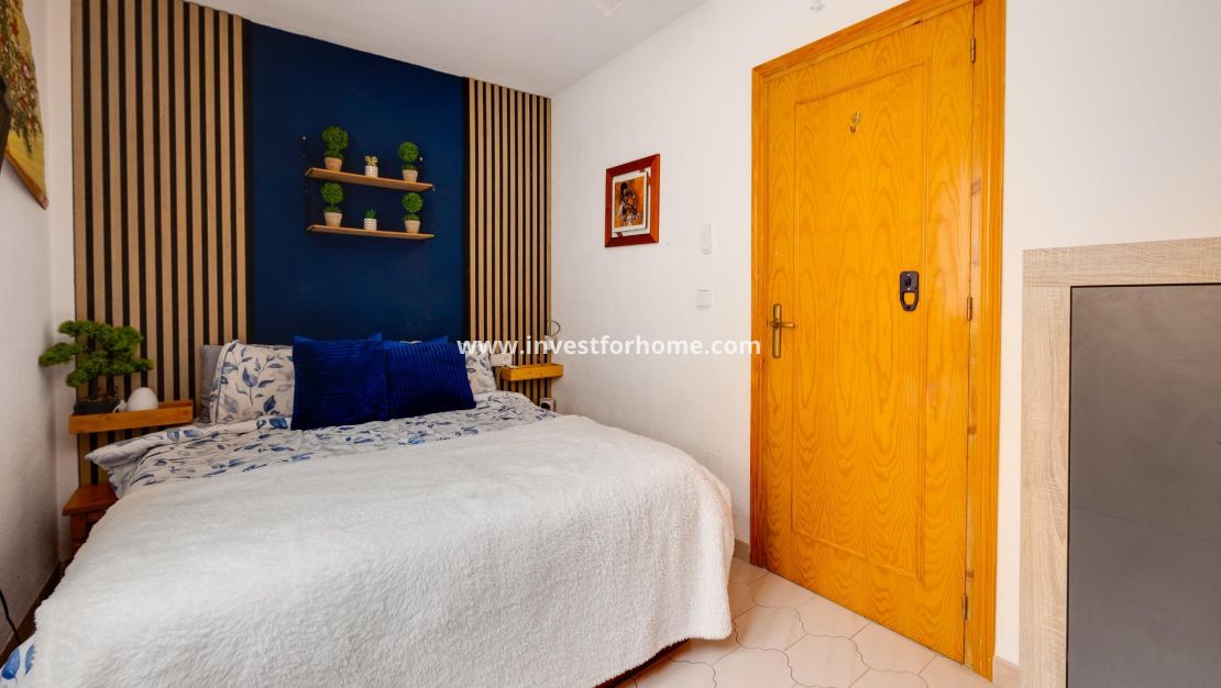 Sale - Bungalow - Torrevieja - La Siesta - El Salado - Torreta