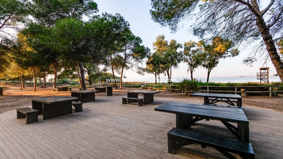 Sale - Bungalow - Torrevieja - La Siesta - El Salado - Torreta