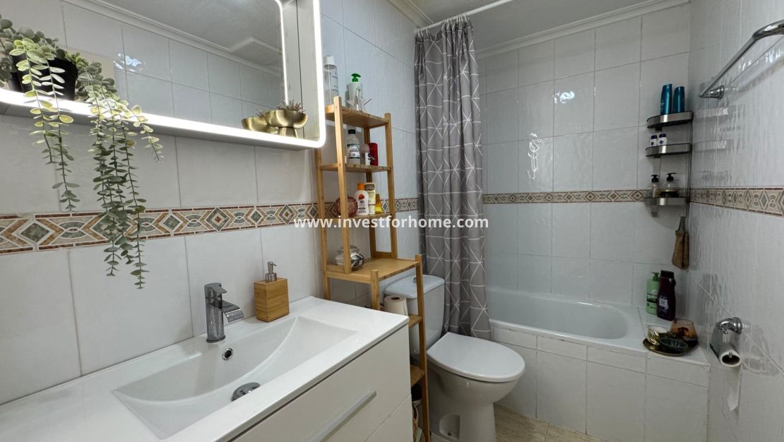 Sale - Bungalow - Torrevieja - La Siesta - El Salado - Torreta