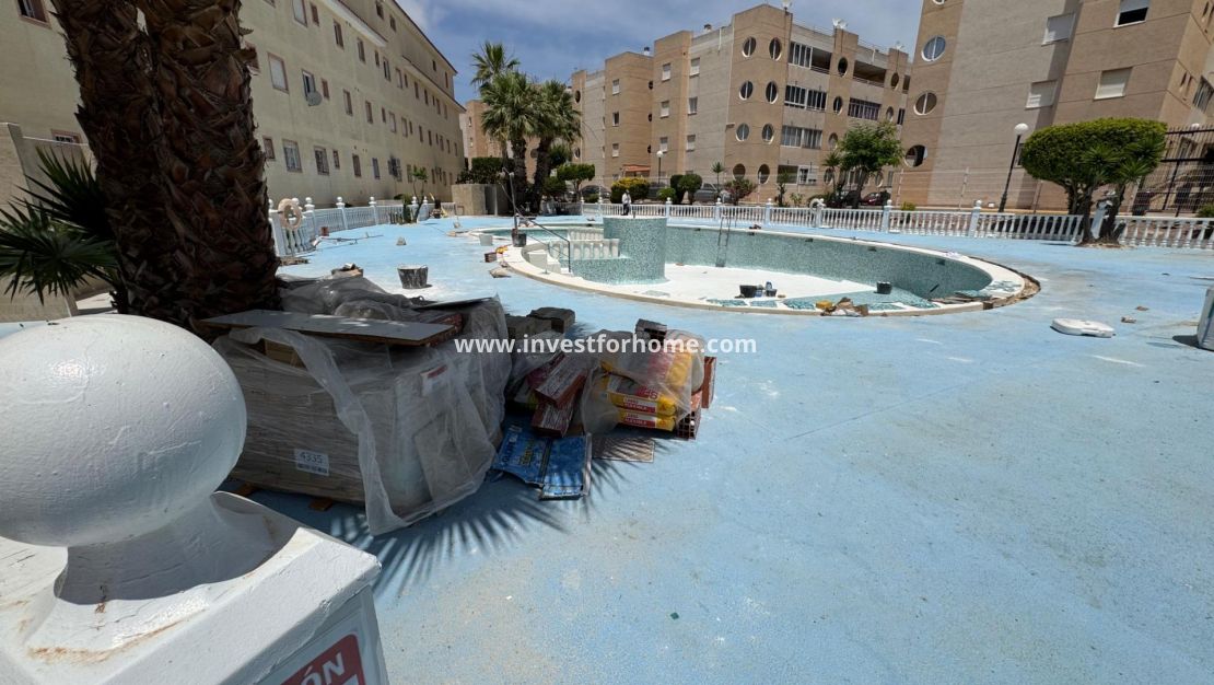Sale - Bungalow - Torrevieja - La Siesta - El Salado - Torreta