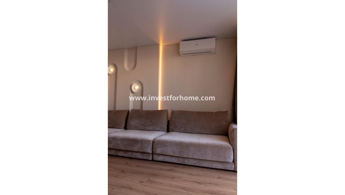 Sale - Bungalow - Torrevieja - La Veleta