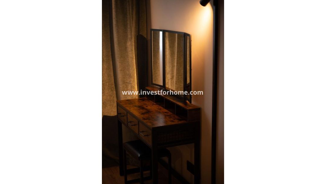 Sale - Bungalow - Torrevieja - La Veleta