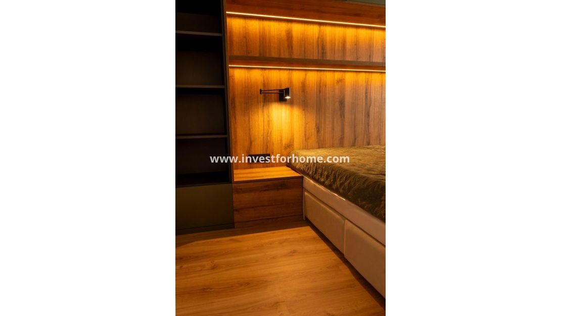 Sale - Bungalow - Torrevieja - La Veleta