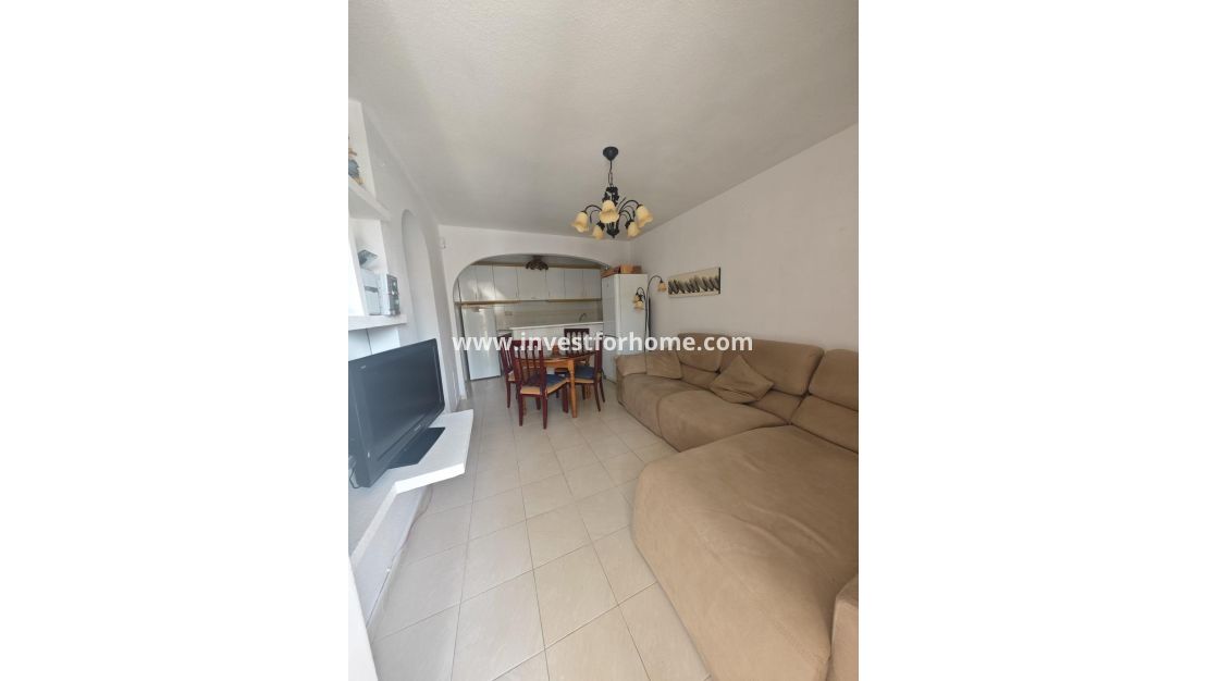 Sale - Bungalow - Torrevieja - Los Balcones - Los Altos Del Edén