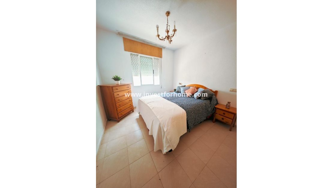 Sale - Bungalow - Torrevieja - Los Balcones - Los Altos Del Edén